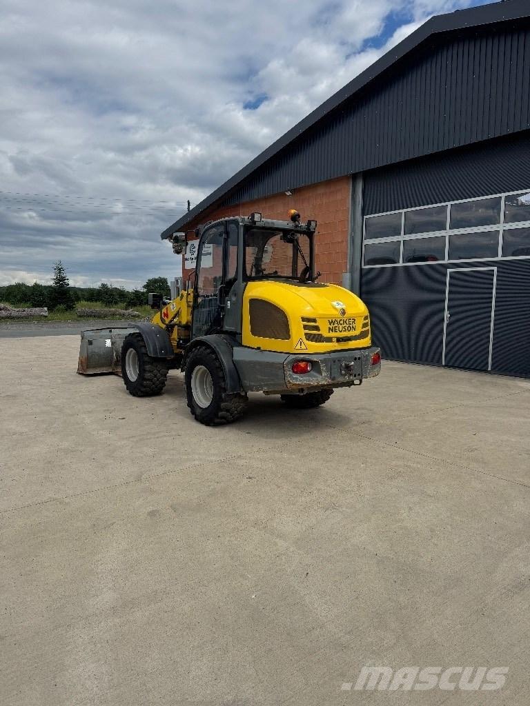 Wacker Neuson WL 44 Колесни товарачи