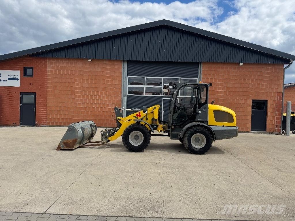Wacker Neuson WL 44 Колесни товарачи