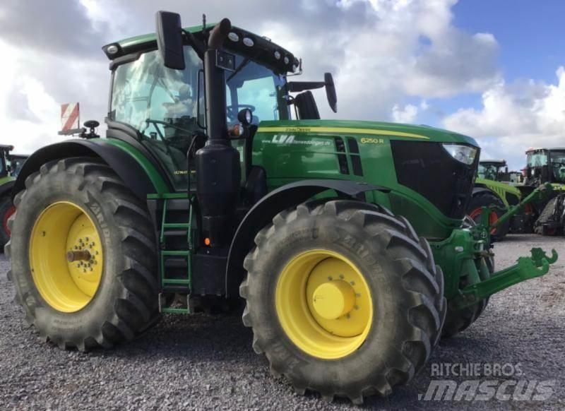 John Deere 6250 R Трактори