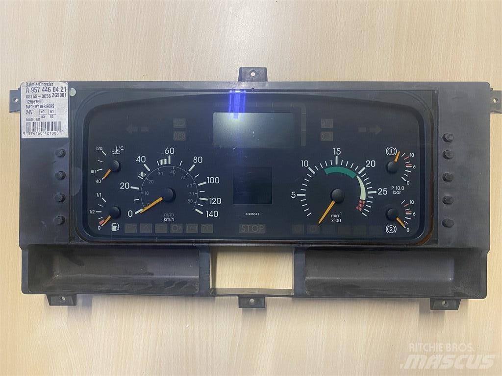 Mercedes-Benz Econic Електроники