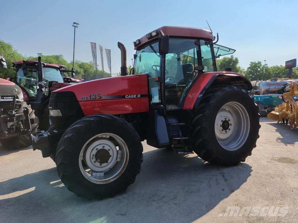 Case IH MX 135 Трактори