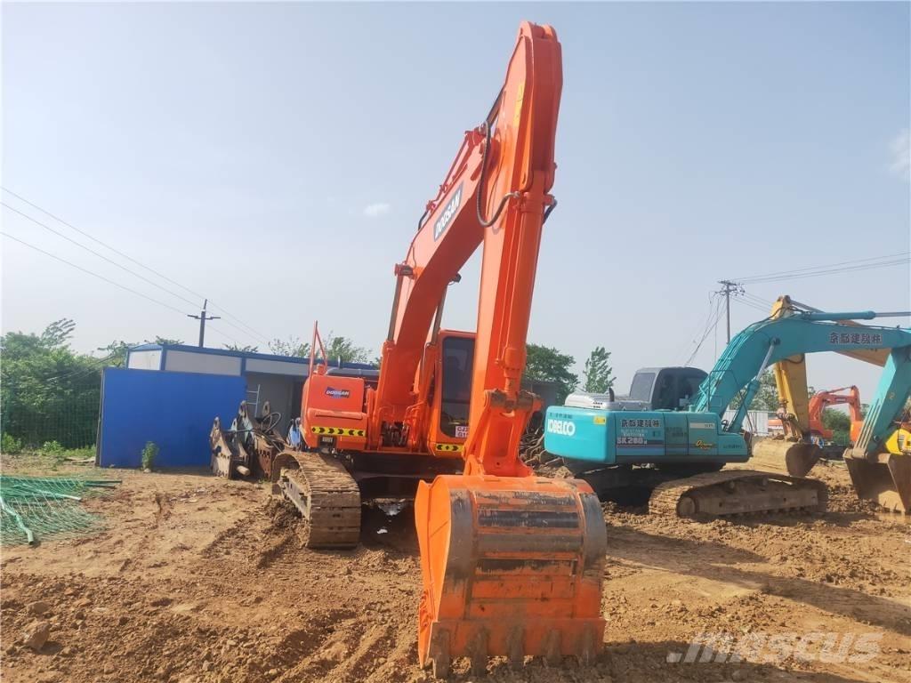 Doosan DH 220 LC-7 Верижен екскаватор