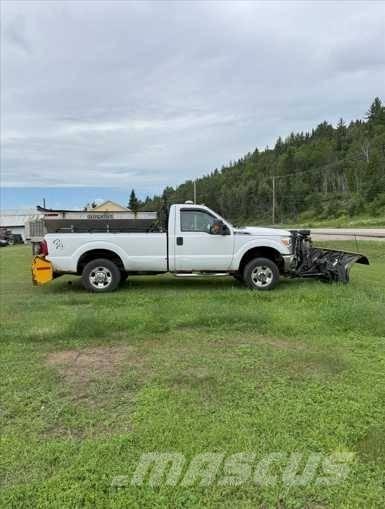 Ford F 350 Други