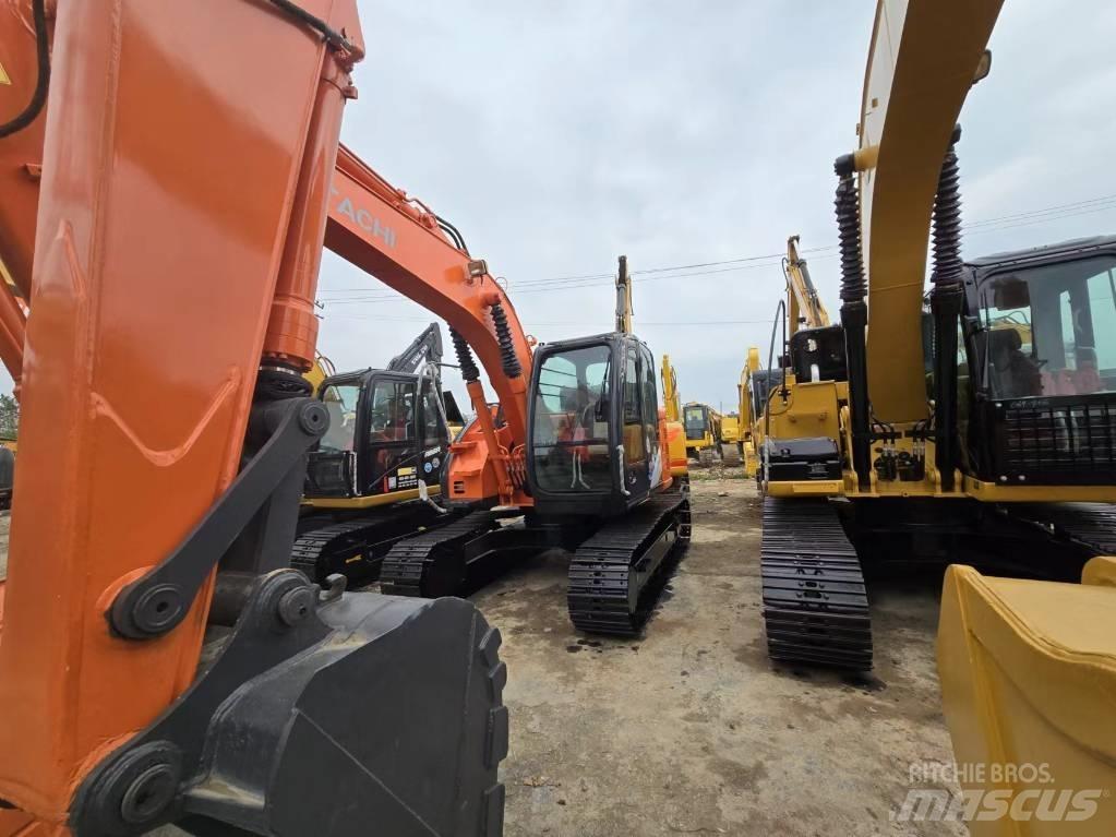 Hitachi ZX 135 US Верижен екскаватор