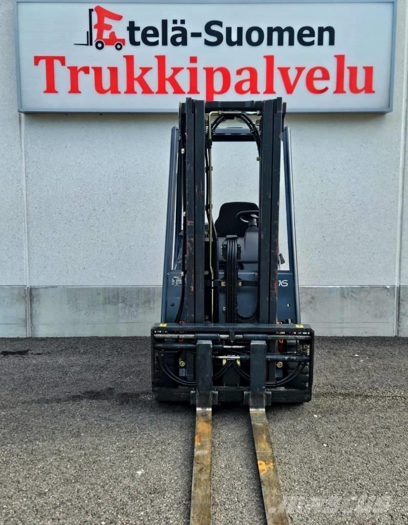 Linde E 16 C-02 Електрически вилични кари-повдигачи