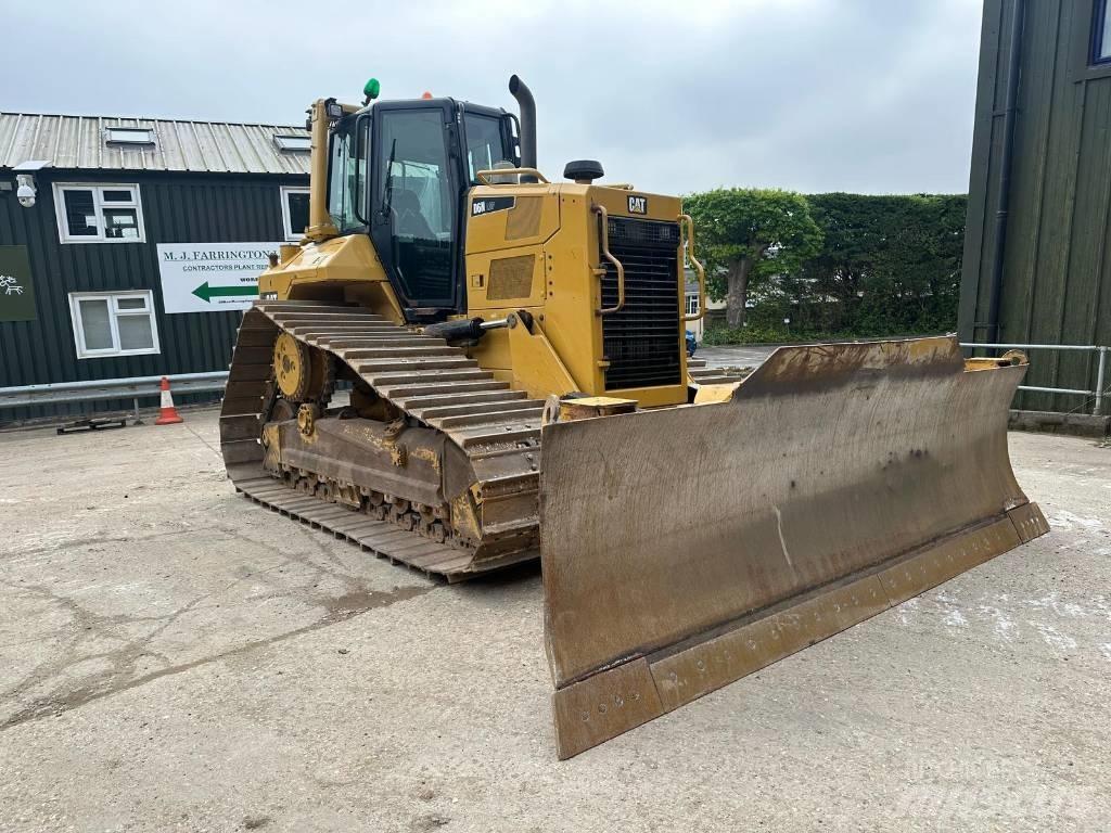 CAT D 6 N LGP Верижни булдозери
