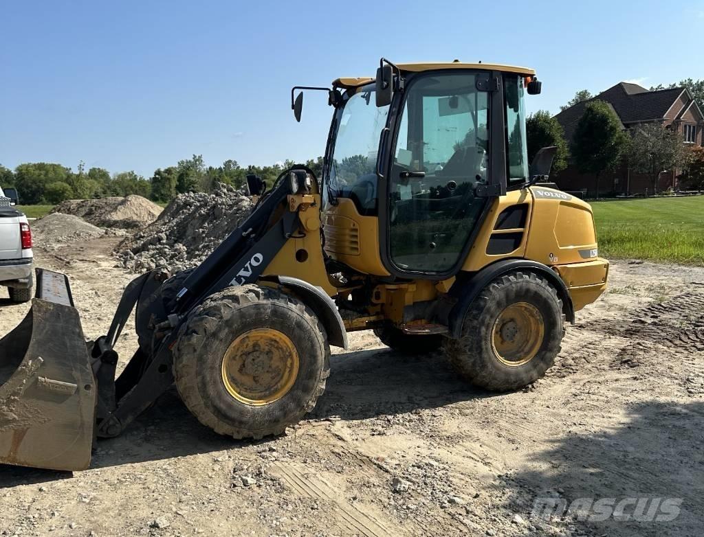 Volvo L 25 H Колесни товарачи