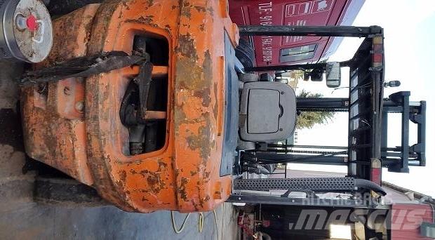 Doosan D40 SC-5 Дизелови камиони