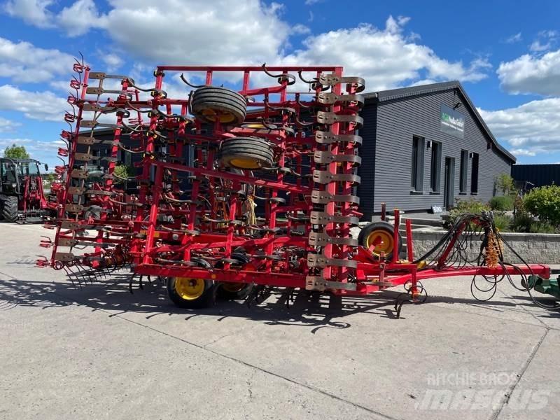Väderstad NZA 800 Комбинирани редосеялки