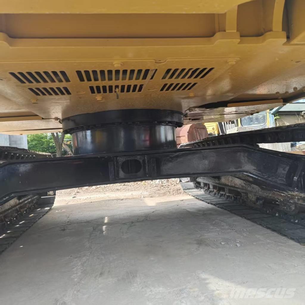 CAT 310 Верижен екскаватор