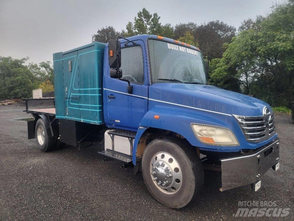 Hino 338 Бордови