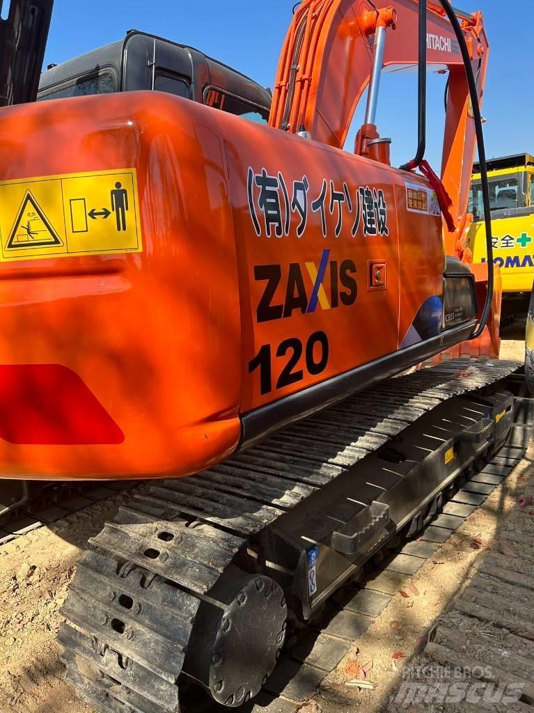 Hitachi ZX 120 Средни екскаватори 7т - 12т