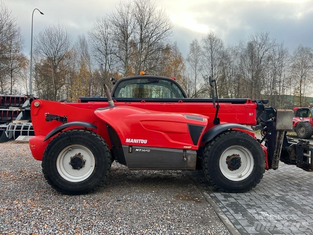 Manitou MT 1440 Телескопични товарачи