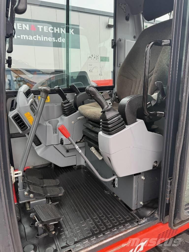 Kubota KX 080-4 Средни екскаватори 7т - 12т