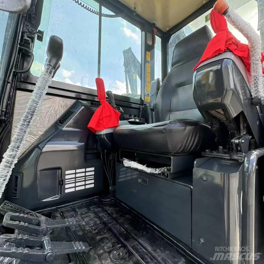 Komatsu PC56-7 Мини екскаватори < 7 т
