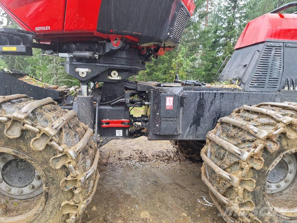 Komatsu 931XC Харвестери