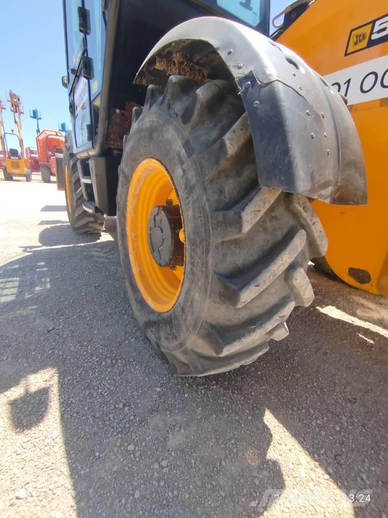 JCB 540-140 Телескопични товарачи