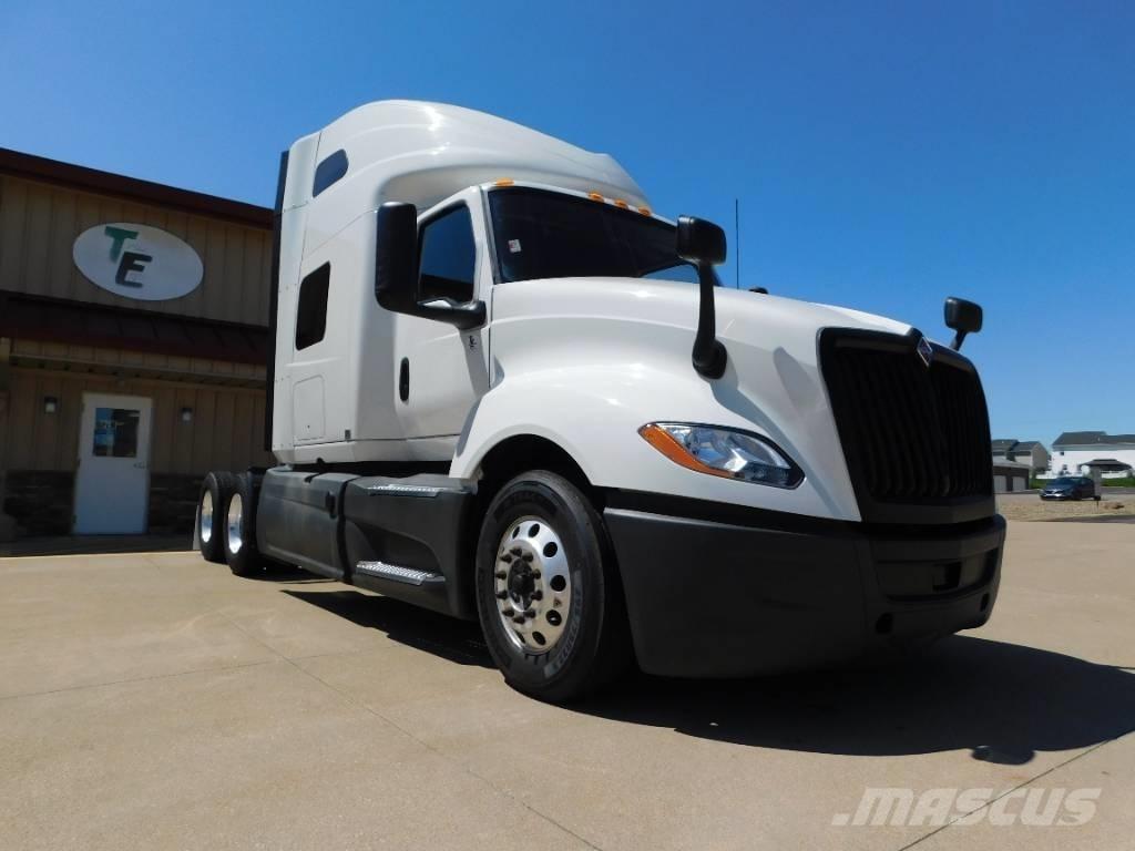International LT 625 Влекачи