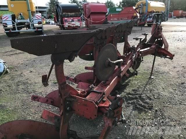 Kverneland MOD.L Плуг
