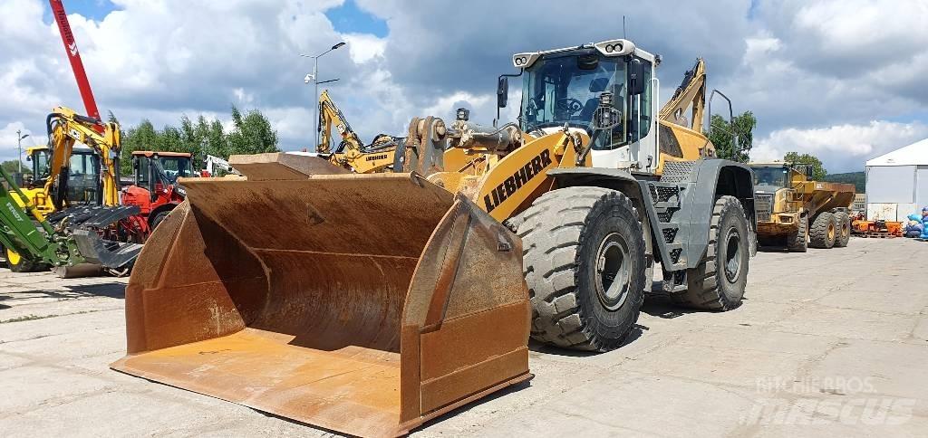Liebherr L 586 Колесни товарачи