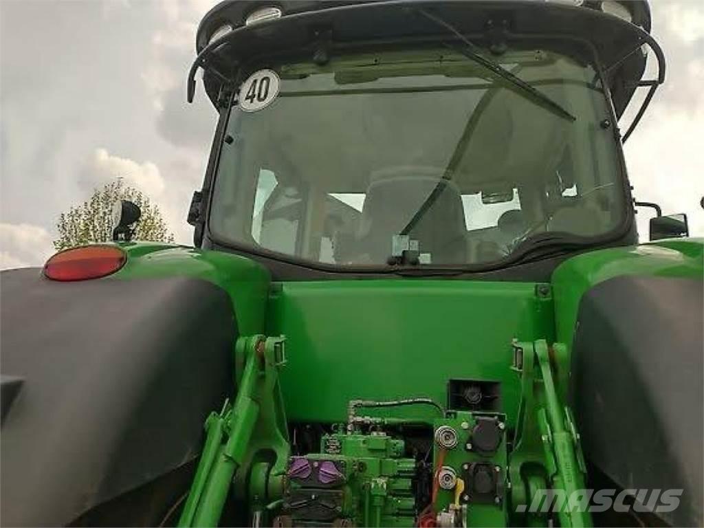 John Deere 8320R Трактори