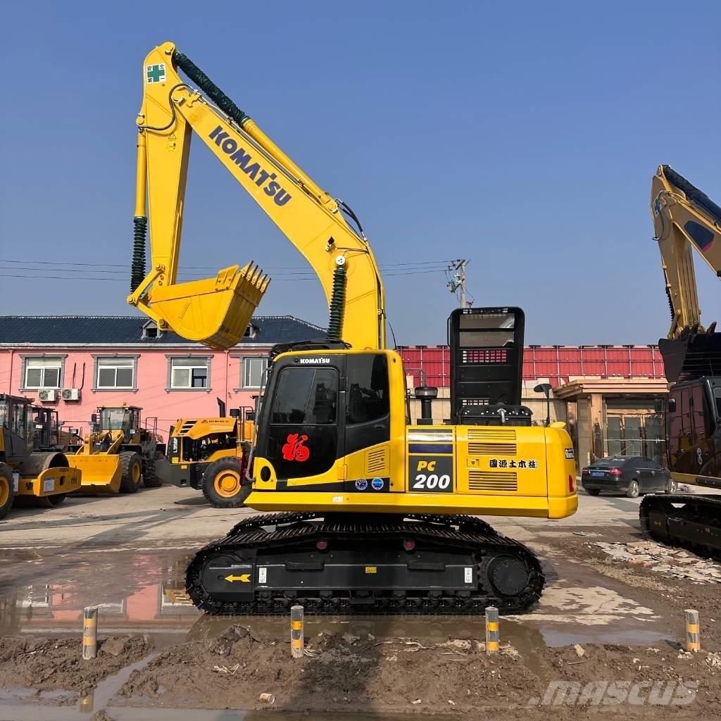 Komatsu PC 200-8 Верижен екскаватор