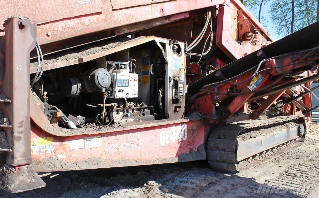 Sandvik QE 440 Мобилни скрийнери
