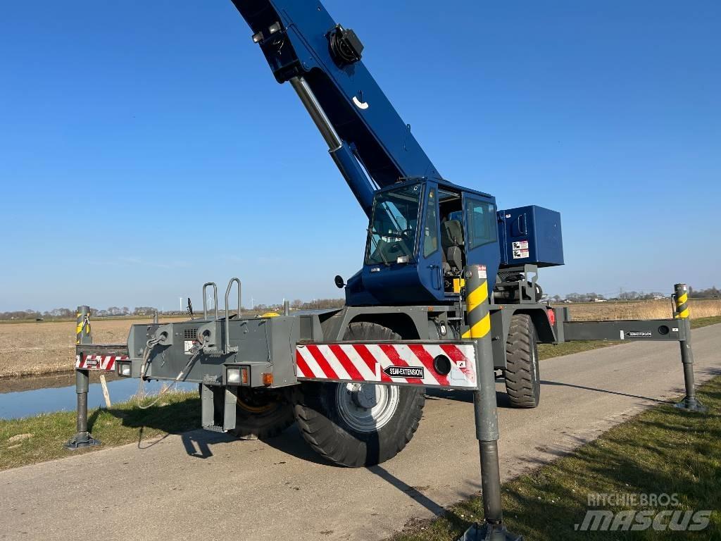 Grove RT 540 E Кранове за тежък терен