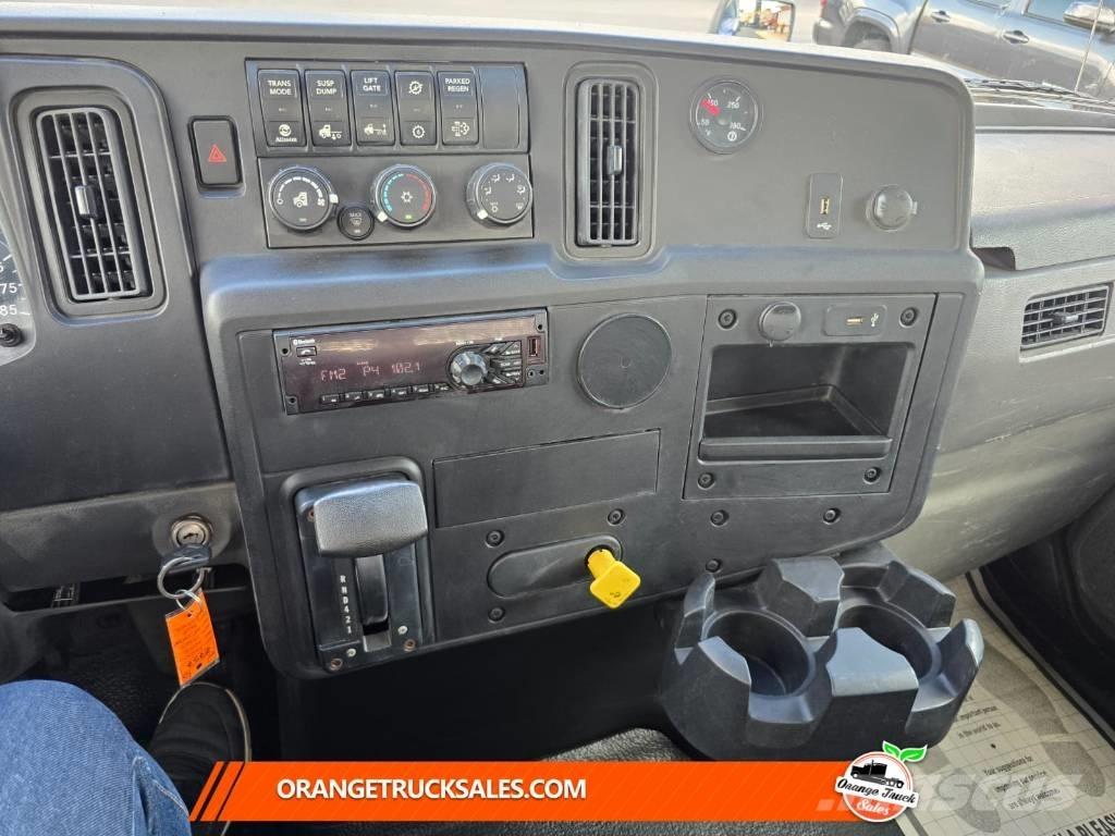 International MV607 Бордови