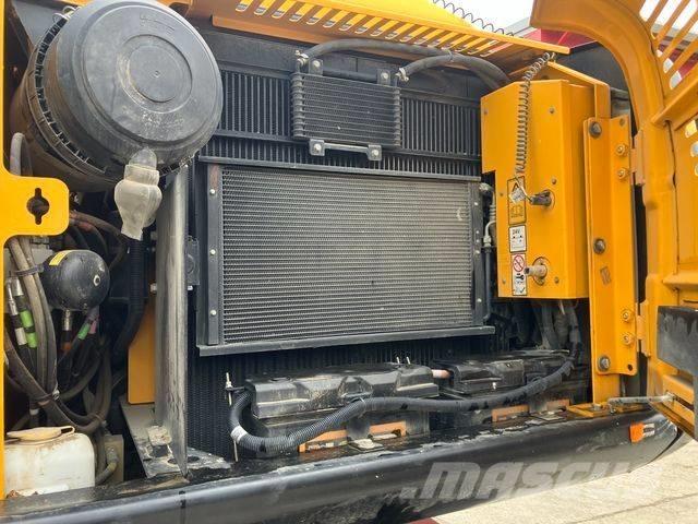 JCB JS 175 W Колесни екскаватори