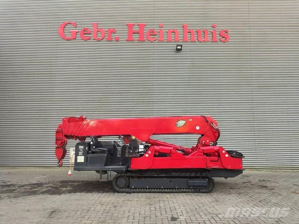 Unic URW 706 CDE Верижни кранове

