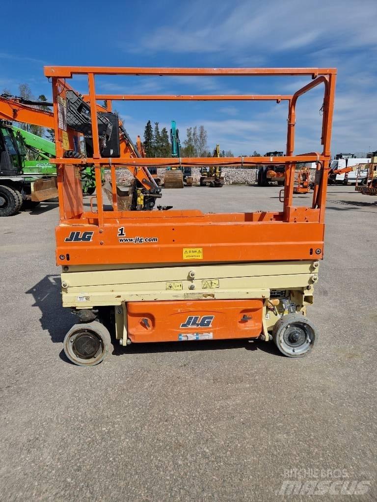 JLG ES 1932 Ножични работни платформи