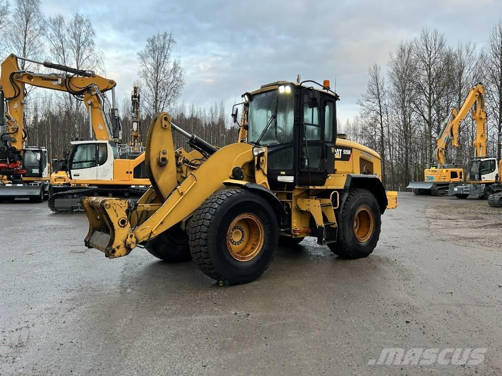 CAT 926 E Колесни товарачи