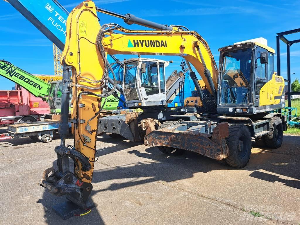 Hyundai HW140 Колесни екскаватори