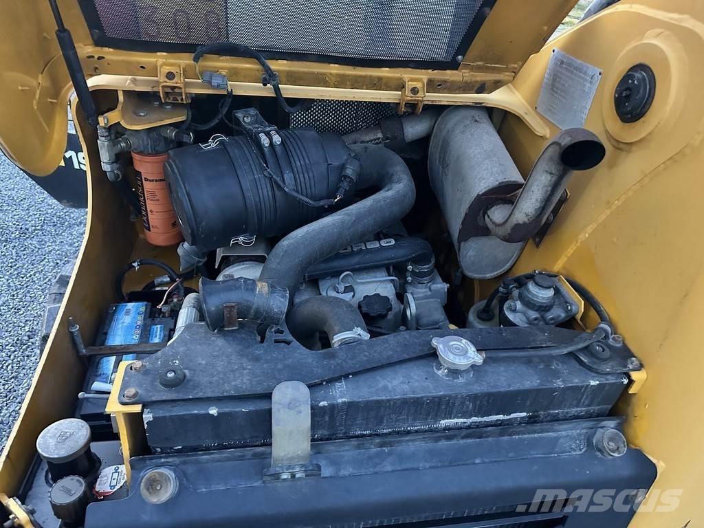 JCB 190THF Мини товарачи