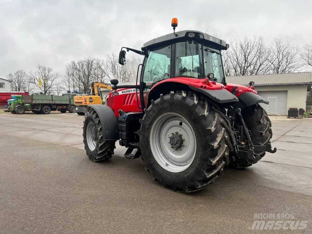 Massey Ferguson 7726 Трактори