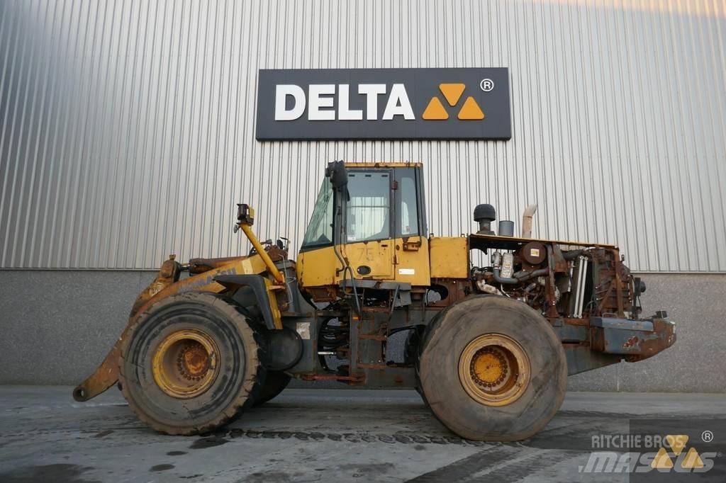 Komatsu WA470-6 Колесни товарачи