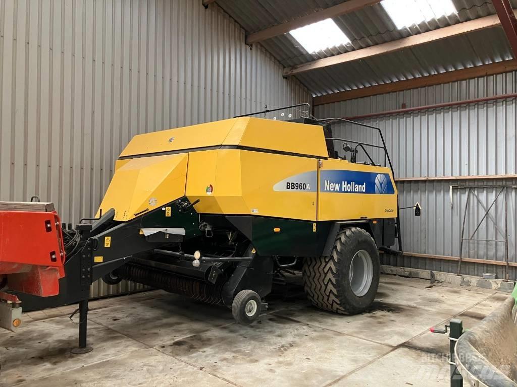New Holland BB960A Балопреси квадратни
