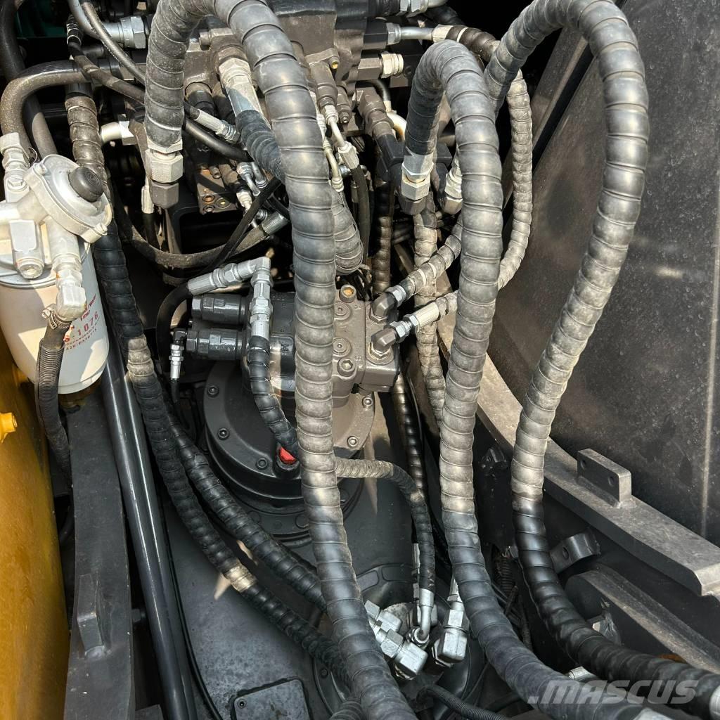 Volvo 140 Верижен екскаватор