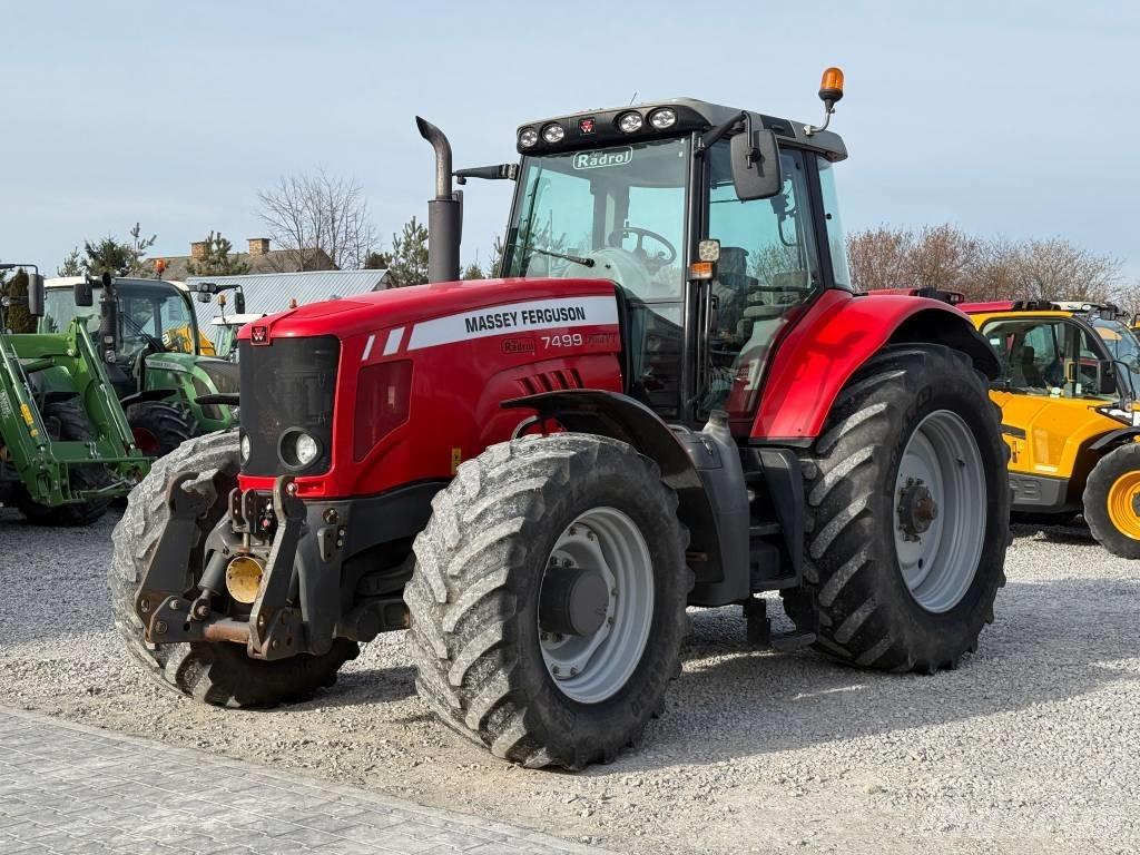 Massey Ferguson 7499 Трактори