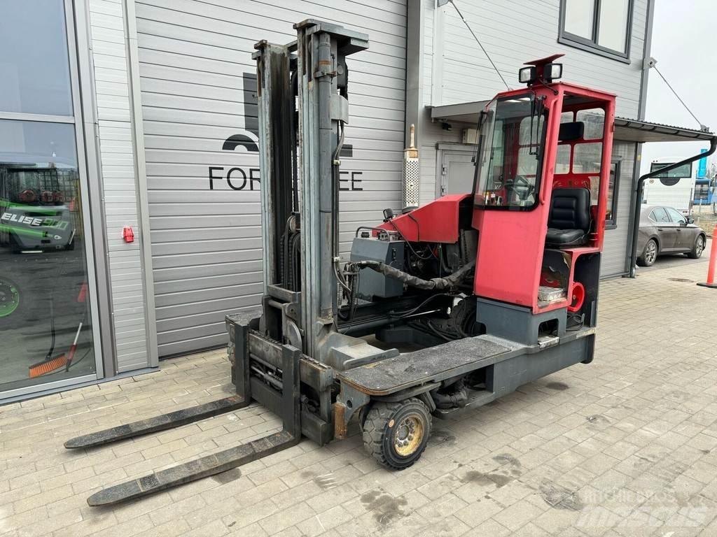 Combilift 4000 Страничен товарач