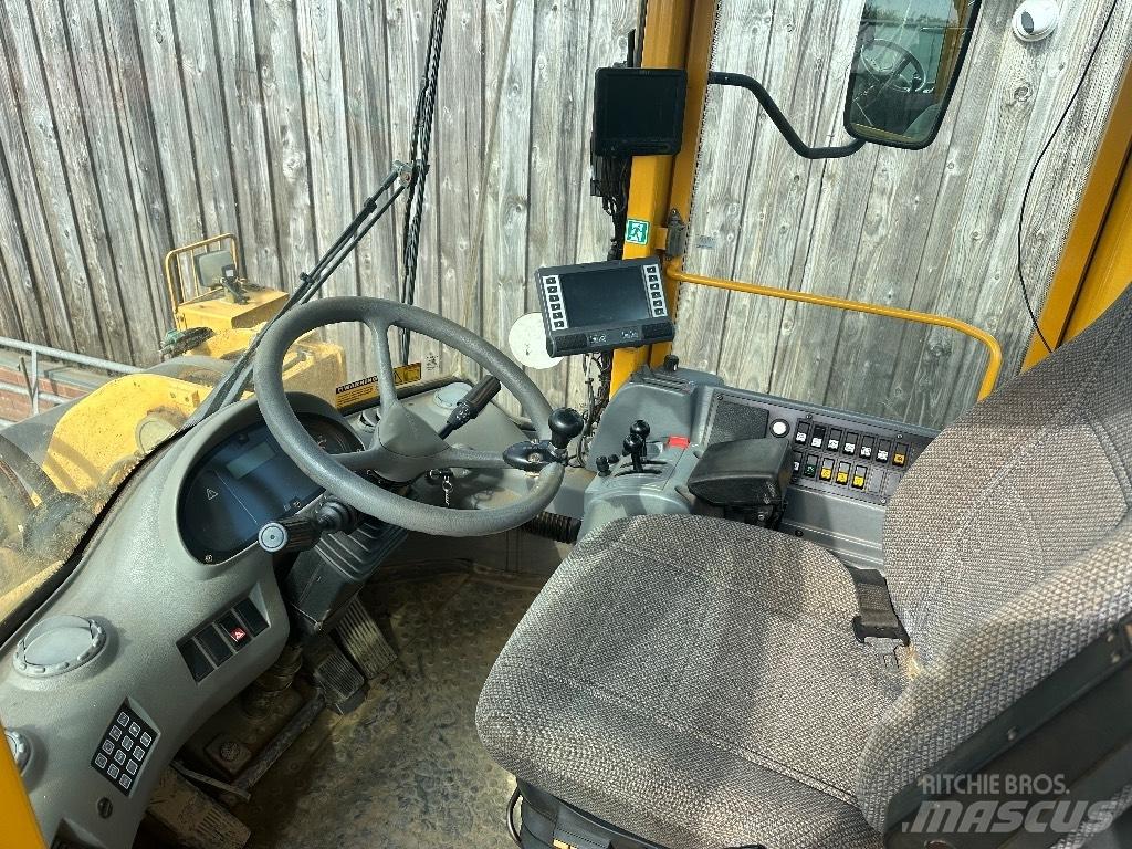 Volvo L 150 E Колесни товарачи