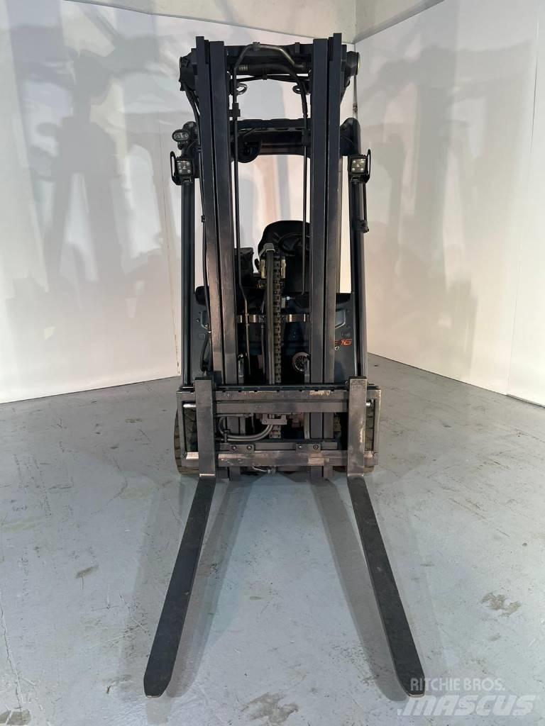 Linde E 16 P Електрически вилични кари-повдигачи
