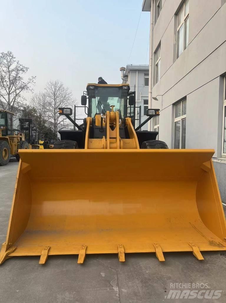 SDLG 958L Колесни товарачи