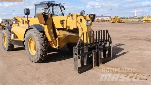 CAT TH560B Телескопични товарачи