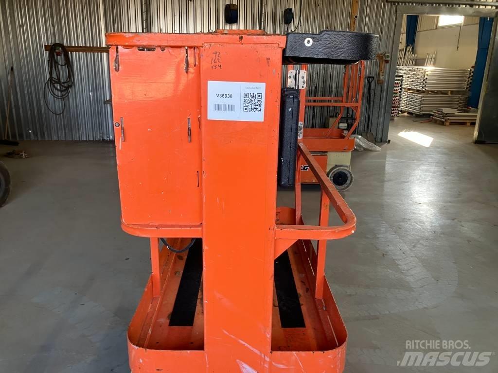 JLG 1230 ES Вертикални мачтови повдигачи
