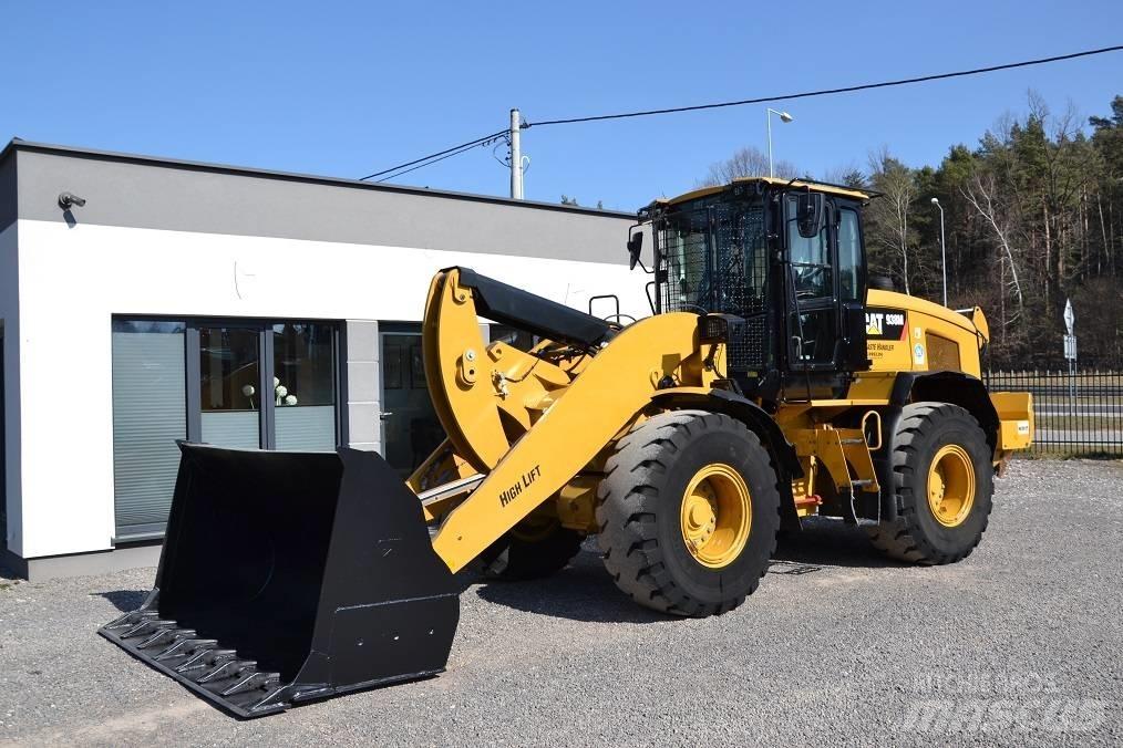 CAT 938 M Колесни товарачи