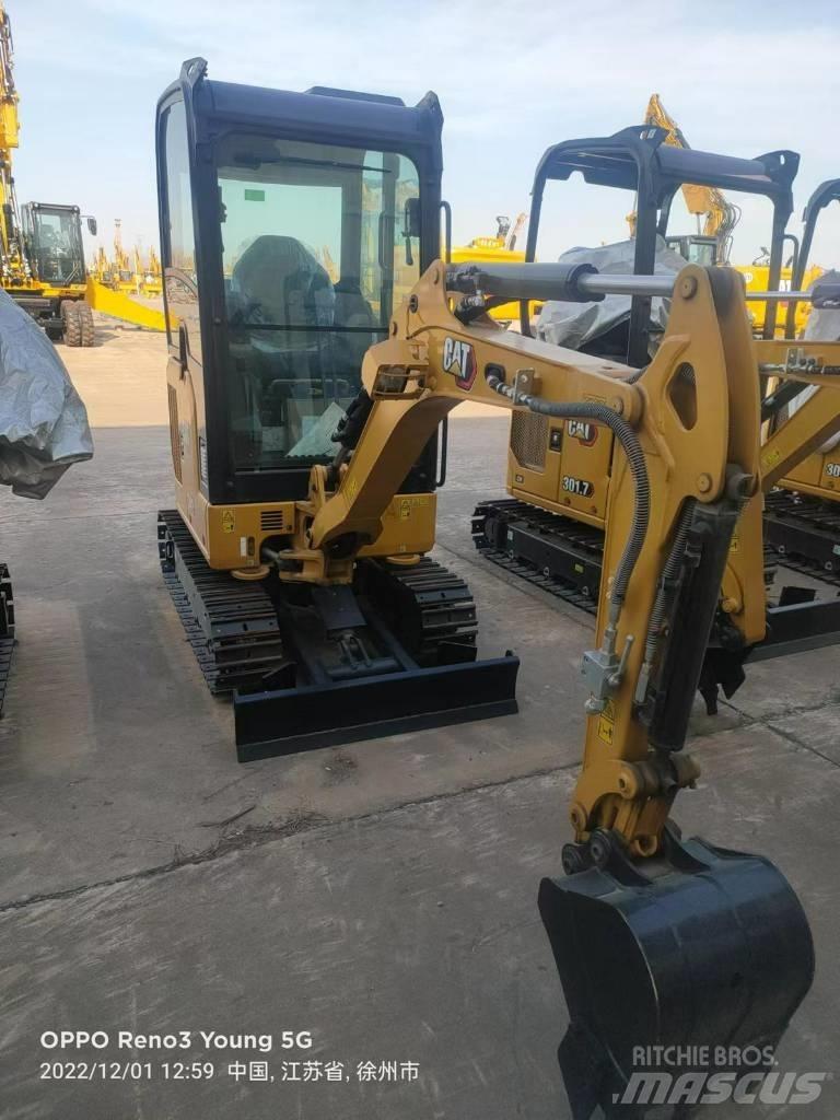 CAT 302 CR Колесни екскаватори
