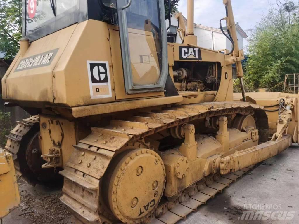 CAT D 7 G Верижни булдозери
