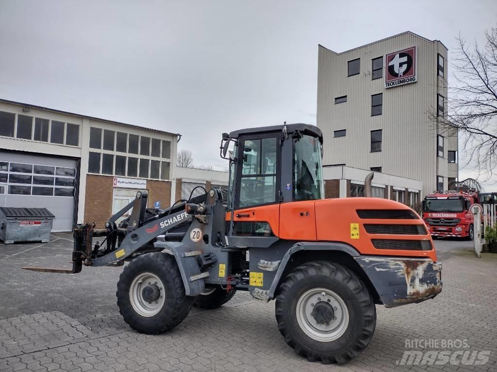 Terex Schaeff TL100 Колесни товарачи